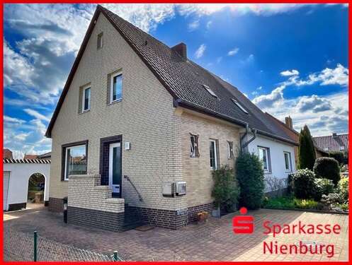 Foto - Haus zum Kaufen in Hoya 289.000,00 € 220 m²