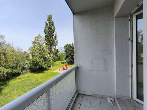 Foto - Wohnung zum Mieten in Borna 354,00 € 59 m²