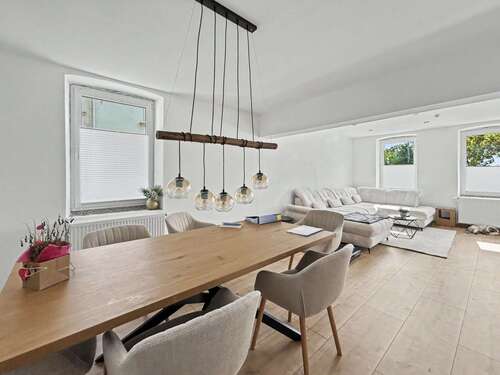 Foto - Haus zum Kaufen in Schieder-Schwalenberg 199.000,00 € 178 m²