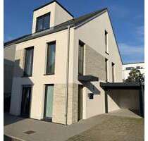 Haus zum Kaufen in Köln 1.249.000,00 € 156.65 m²