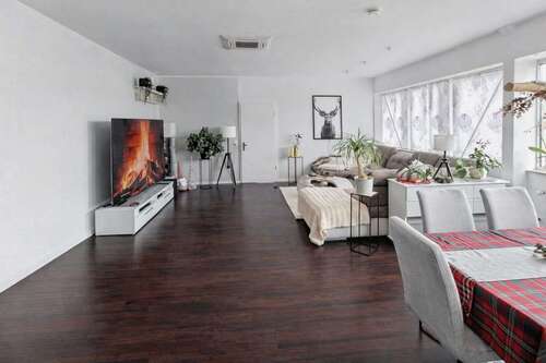 Foto - Haus zum Kaufen in Schöneiche bei Berlin 1.299.000,00 € 290 m²