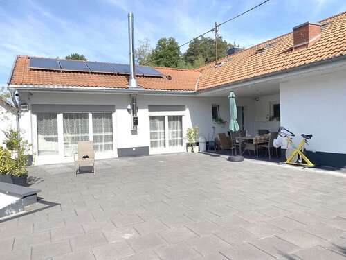 Foto - Haus zum Mieten in Sembach 2.500,00 € 230 m²