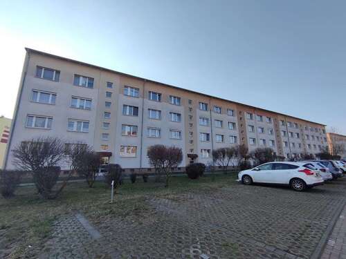 Foto - Wohnung zum Mieten in Zwenkau 340,00 € 46.55 m²
