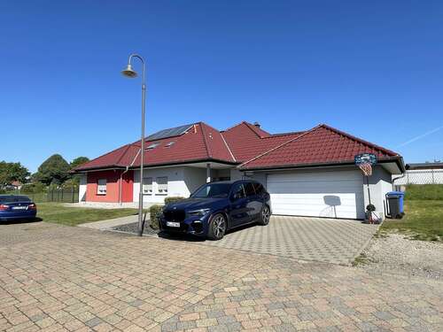 Foto - Haus zum Kaufen in Hütschenhausen 665.000,00 € 310 m²