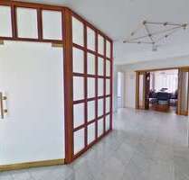 Büro in Solingen 2.214,00 € 246.12 m²