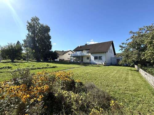 Foto - Haus zum Kaufen in Rottweil Neukirch 398.000,00 € 213.36 m²