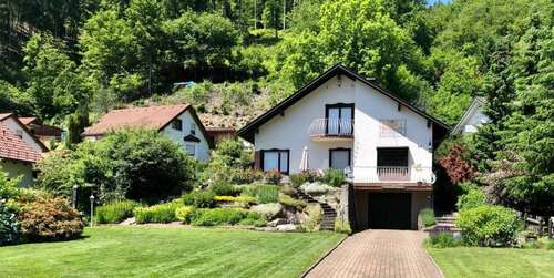 Foto - Haus zum Kaufen in Zell im Wiesental 735.000,00 € 228 m²