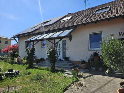 Foto - Haus zum Kaufen in Burgheim 575.000,00 € 190 m²