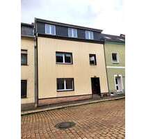 Haus zum Kaufen in Meerane 99.000,00 € 126 m²