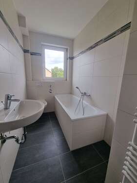 Foto - Wohnung zum Mieten in Schönebeck 425,00 € 58 m²
