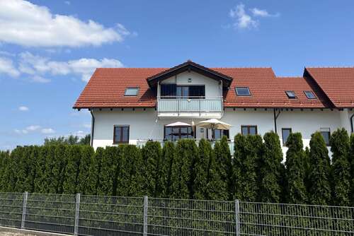 Foto - Wohnung zum Mieten in Bockhorn 1.050,00 € 89.85 m²