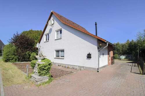 Foto - Haus zum Kaufen in Torgelow 158.700,00 € 118.11 m²