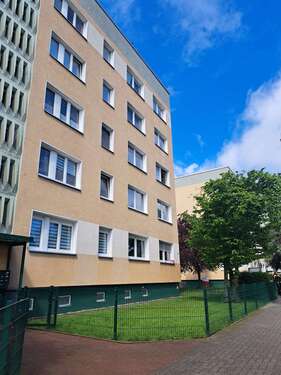 Foto - Wohnung zum Mieten in Halle 425,00 € 60.88 m²