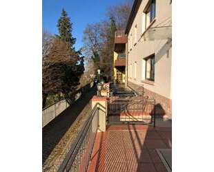 Haus zum Mieten in Homburg 1.350,00 € 160 m²