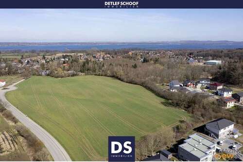Foto - Grundstück zu verkaufen in Selent 155.520,00 € 576 m²