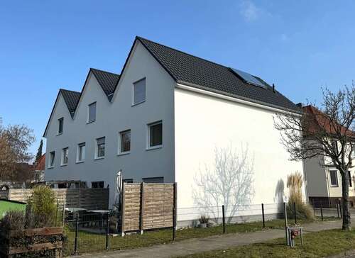 Foto - Haus zum Mieten in Peine 1.220,00 € 153.93 m²