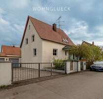 Haus zum Kaufen in Augsburg Lechhausen 575.000,00 € 106 m² - Augsburg / Lechhausen
