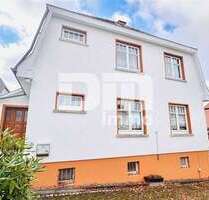 Haus zum Kaufen in Tambach-Dietharz , Thüringer W 219.900,00 € 119.84 m²