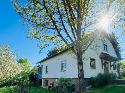 Foto - Haus zum Kaufen in Schlüchtern 519.000,00 € 173 m²