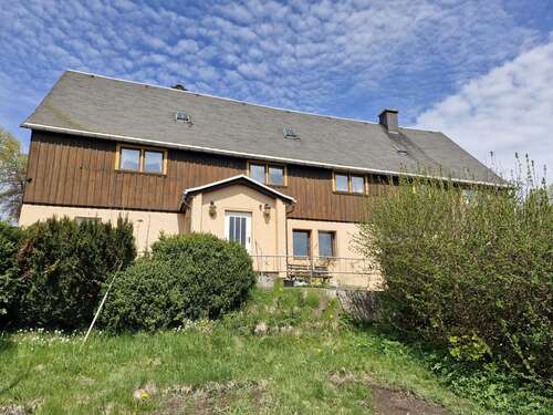 Foto - Haus zum Kaufen in Deutschneudorf 139.000,00 € 215 m²
