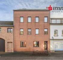 Haus zum Kaufen in Würselen 350.000,00 € 197 m²