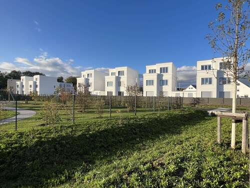 Foto - Haus zum Kaufen in Duisburg 1.394.300,00 € 199.37 m²