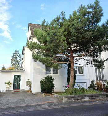 Foto - Haus zum Kaufen in Köln 1.050.000,00 € 255 m²