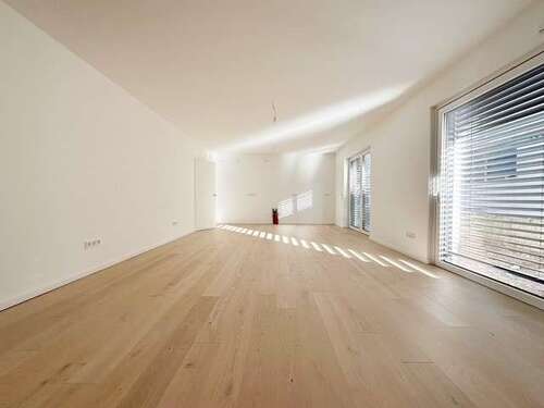 Foto - Wohnung zum Mieten in Junkersdorf 2.700,00 € 132 m²