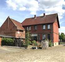 Haus zum Kaufen in Wendeburg 349.000,00 € 250 m²