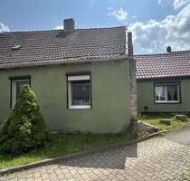 Haus zum Kaufen in Gröningen 50.000,00 € 100 m²