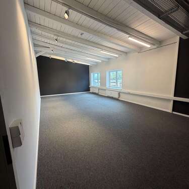 Foto - Büro in Neustadt i.H. 603,00 € 60.3 m²