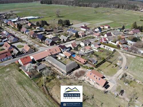 Foto - Haus zum Kaufen in FürstenbergHavel Zootzen 1.100.000,00 € 760.88 m²