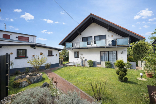 Foto - Haus zum Kaufen in Taunusstein-Wehen 435.000,00 € 174 m²