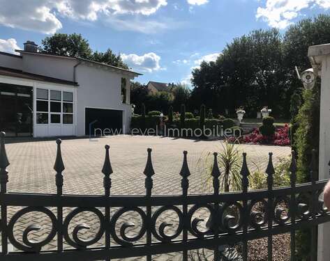 Foto - Haus zum Kaufen in Maxhütte-Haidhof 1.129.000,00 € 230 m²