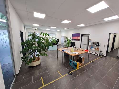 Foto - Büro in Mönchengladbach 1.283,74 € 145.88 m²