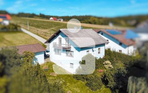 Foto - Haus zum Kaufen in Haarbach 175.000,00 € 104 m²