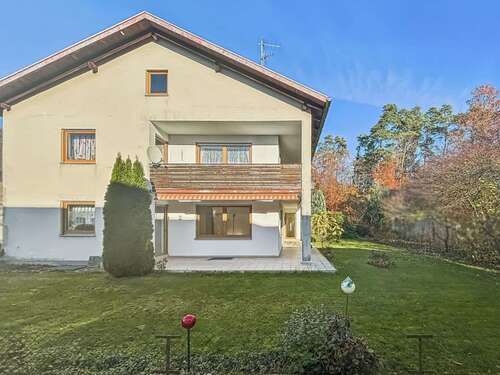 Foto - Haus zum Kaufen in Burgkirchen an der Alz 570.000,00 € 201 m²