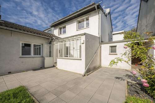 Foto - Haus zum Kaufen in Neuss 449.000,00 € 138 m²