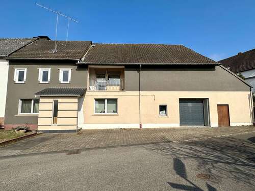 Foto - Haus zum Mieten in Wittlich Neuerburg 950,00 € 130 m²