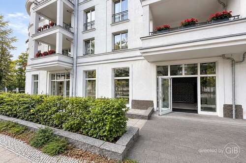 Foto - Halle in Berlin 4.500,00 € 153 m²
