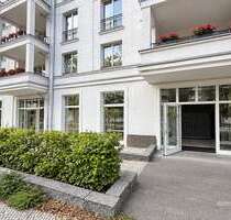 Halle in Berlin 4.500,00 € 153 m²