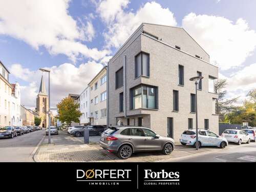 Foto - Haus zum Kaufen in Köln Rodenkirchen 2.245.000,00 € 320 m²