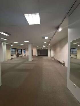 Foto - Einzelhandel in Duisburg 1.700,00 € 256.87 m²