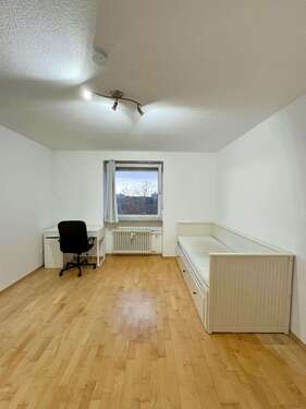 Foto - WG-Zimmer in Augsburg 595,00 € 25 m²