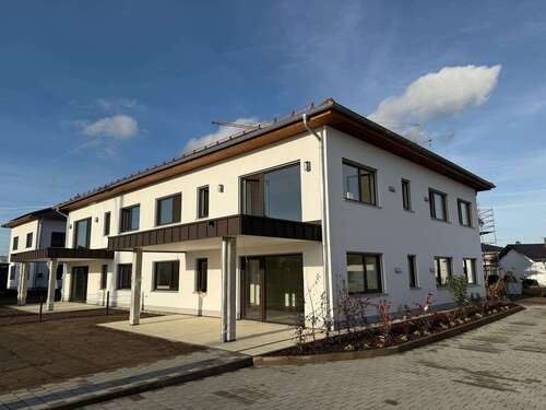 Foto - Wohnung zum Mieten in Burgkirchen a. d. Alz 1.323,00 € 120.24 m²