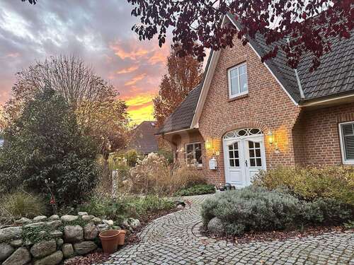 Foto - Haus zum Kaufen in Bevern 849.000,00 € 210 m²