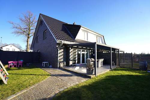 Foto - Haus zum Kaufen in Weyhe 477.000,00 € 122 m²