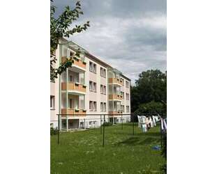 Wohnung zum Mieten in Lauta 630,00 € 106.75 m²