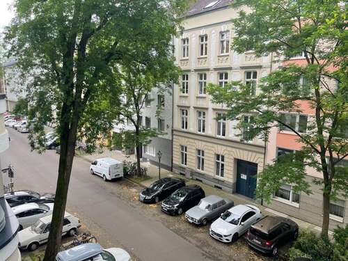 Foto - Wohnung zum Kaufen in Düsseldorf 310.000,00 € 82.17 m²