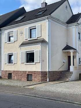 Foto - Haus zum Kaufen in Saarlouis 550.000,00 € 209 m²